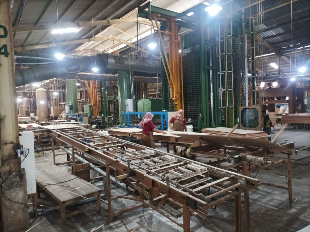 Pabrik Pembuatan Conveyor Food Banjar