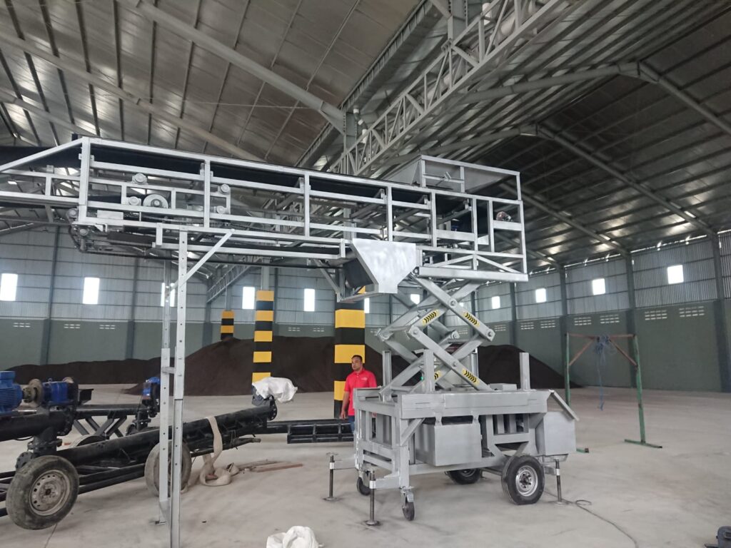 Pabrik Conveyor di Mojokerto